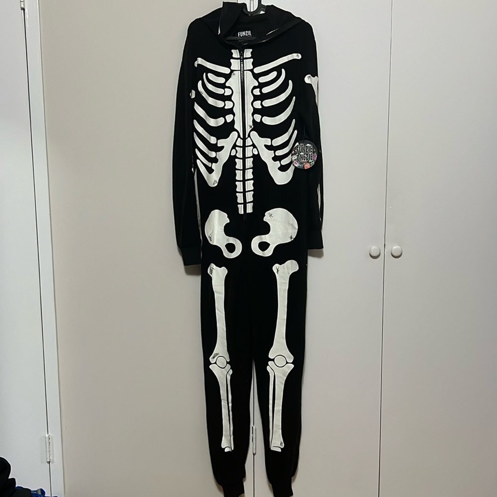 NWT SKELETON ONESIE